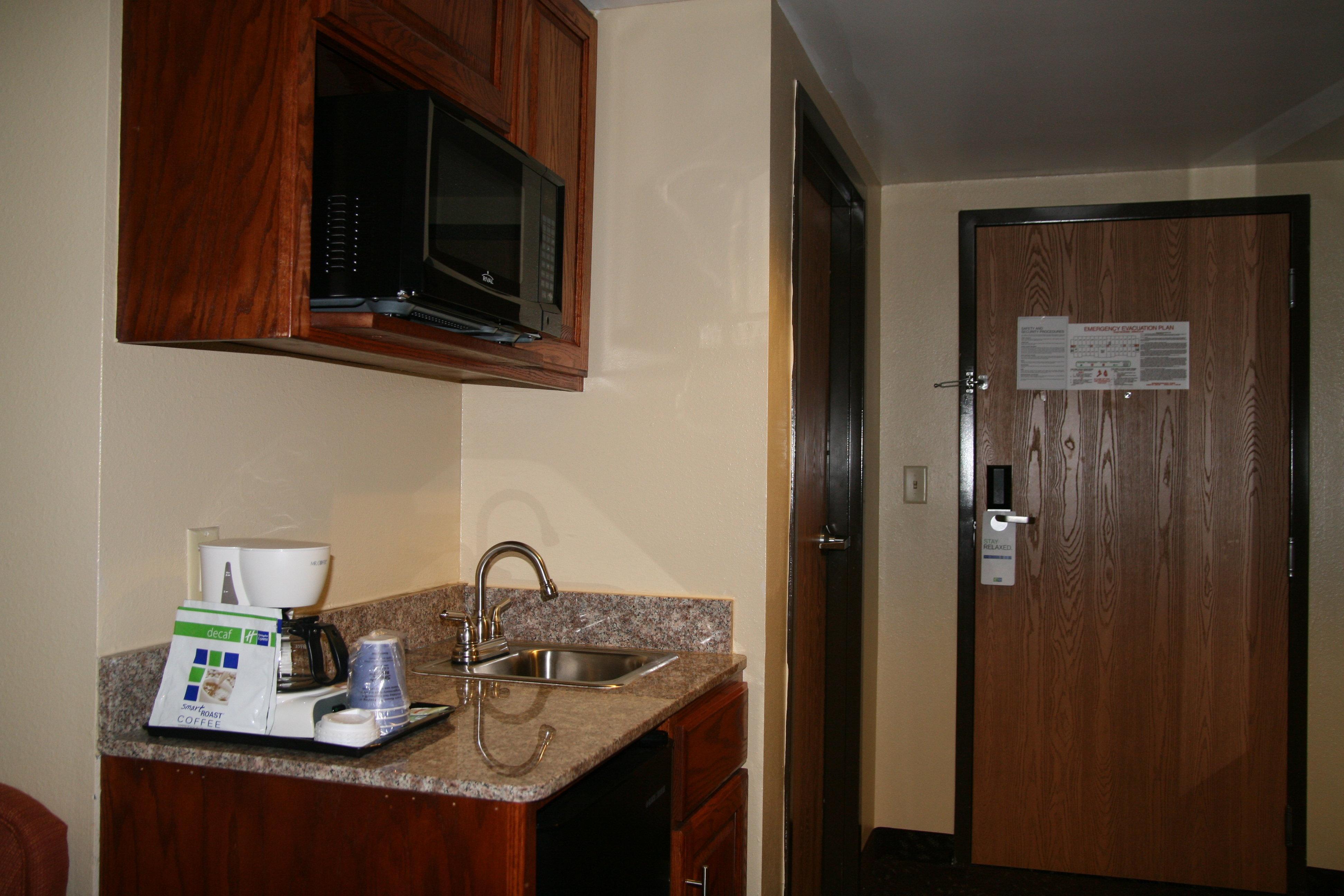 Holiday Inn Express And Suites Greenville Exterior foto