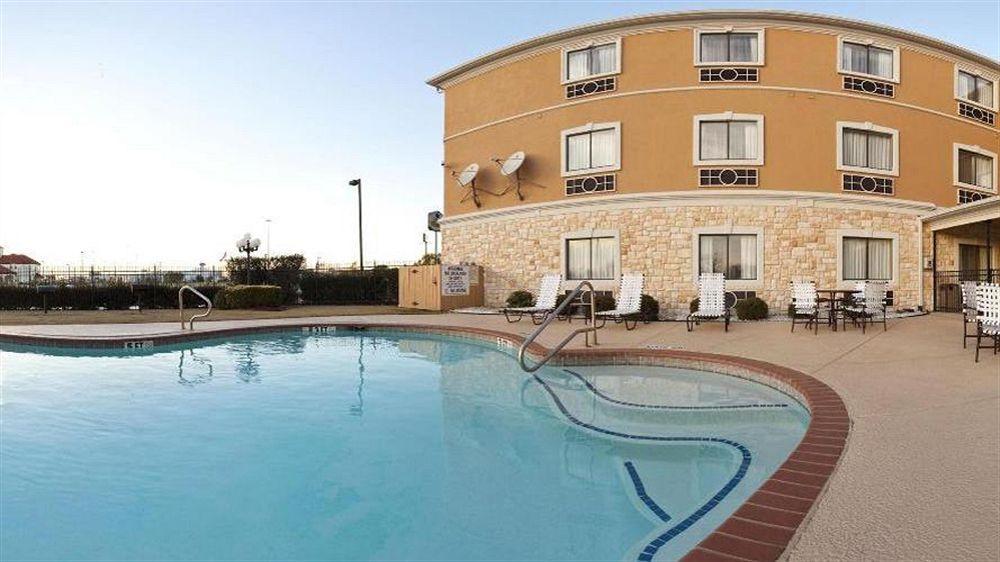 Holiday Inn Express And Suites Greenville Exterior foto